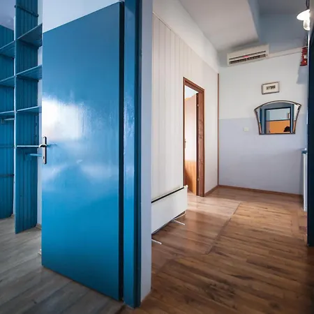 Mimoza Apartment